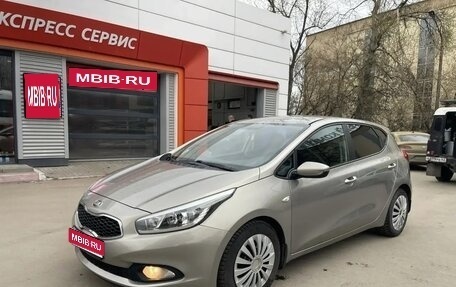 KIA cee'd III, 2012 год, 925 000 рублей, 1 фотография