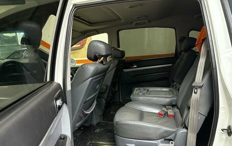 SsangYong Rodius I, 2011 год, 635 000 рублей, 5 фотография