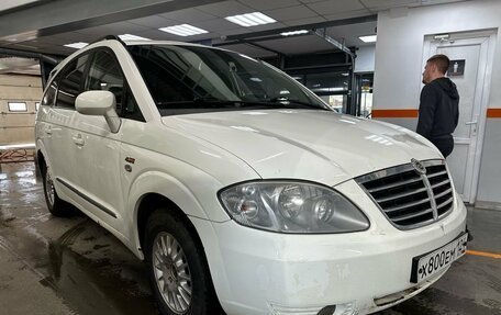 SsangYong Rodius I, 2011 год, 635 000 рублей, 11 фотография