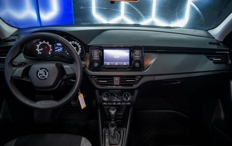 Skoda Rapid I, 2020 год, 1 400 000 рублей, 12 фотография