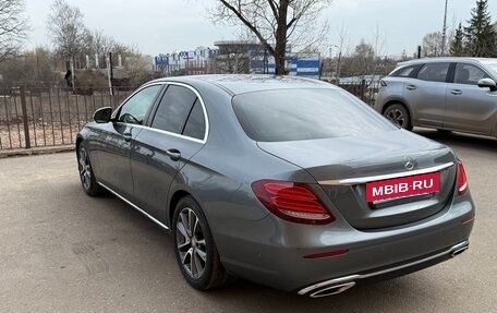 Mercedes-Benz E-Класс, 2016 год, 3 500 000 рублей, 3 фотография