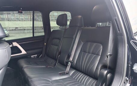 Toyota Land Cruiser 200, 2020 год, 8 700 000 рублей, 12 фотография