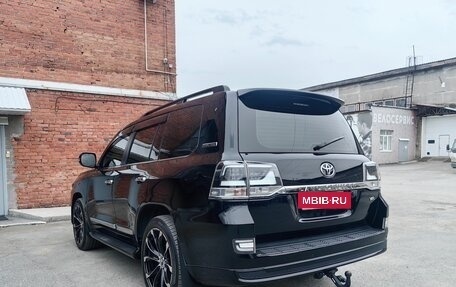 Toyota Land Cruiser 200, 2020 год, 8 700 000 рублей, 7 фотография