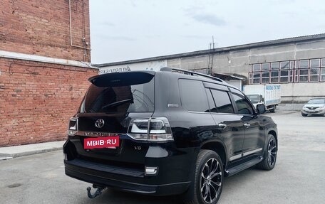 Toyota Land Cruiser 200, 2020 год, 8 700 000 рублей, 5 фотография