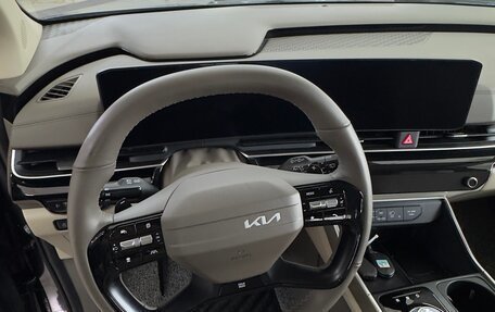 KIA Carnival, 2025 год, 6 050 000 рублей, 12 фотография