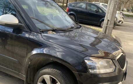 Skoda Yeti I рестайлинг, 2015 год, 1 350 000 рублей, 8 фотография