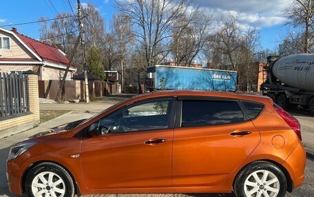Hyundai Solaris II рестайлинг, 2015 год, 900 000 рублей, 12 фотография