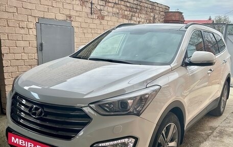 Hyundai Santa Fe III рестайлинг, 2014 год, 3 100 000 рублей, 2 фотография