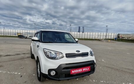 KIA Soul II рестайлинг, 2019 год, 1 850 000 рублей, 10 фотография