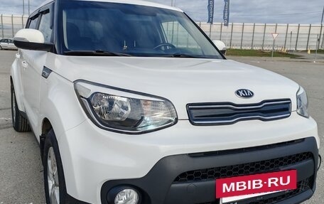KIA Soul II рестайлинг, 2019 год, 1 850 000 рублей, 6 фотография