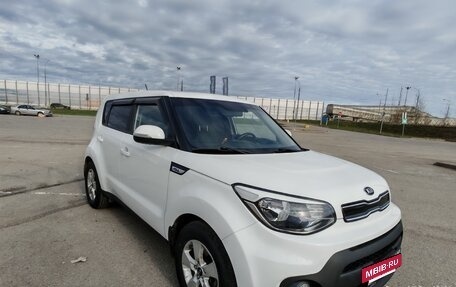 KIA Soul II рестайлинг, 2019 год, 1 850 000 рублей, 9 фотография