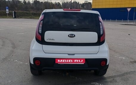 KIA Soul II рестайлинг, 2019 год, 1 850 000 рублей, 18 фотография