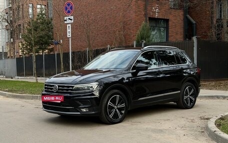 Volkswagen Tiguan II, 2017 год, 2 850 000 рублей, 2 фотография