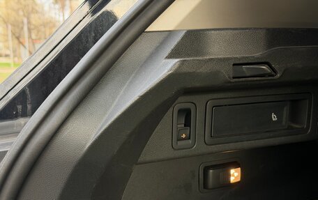 Volkswagen Tiguan II, 2017 год, 2 850 000 рублей, 10 фотография