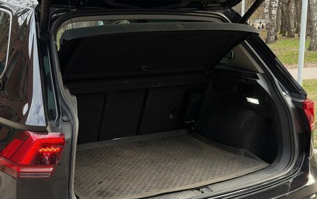 Volkswagen Tiguan II, 2017 год, 2 850 000 рублей, 12 фотография