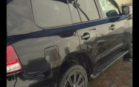 Toyota Land Cruiser 200, 2009 год, 2 215 000 рублей, 4 фотография