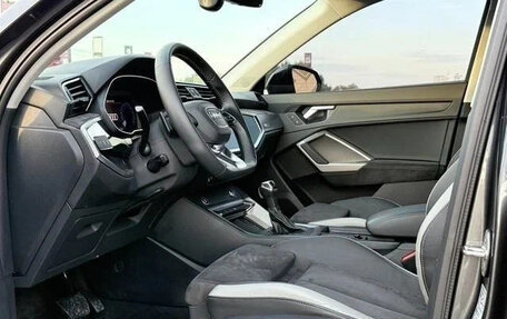 Audi Q3, 2022 год, 2 650 000 рублей, 10 фотография