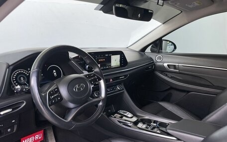 Hyundai Sonata VIII, 2022 год, 2 490 000 рублей, 13 фотография