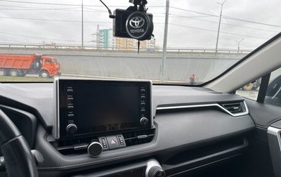 Toyota RAV4, 2019 год, 3 300 000 рублей, 1 фотография