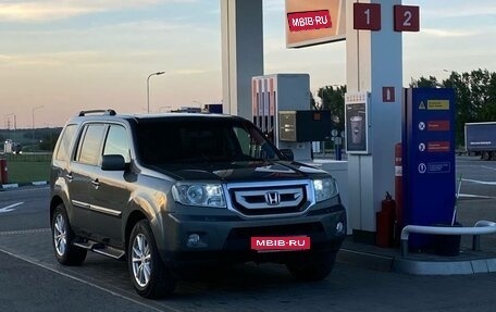 Honda Pilot III рестайлинг, 2008 год, 830 000 рублей, 1 фотография