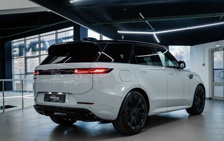 Land Rover Range Rover Sport, 2025 год, 18 990 000 рублей, 12 фотография