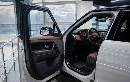 Land Rover Range Rover Sport, 2025 год, 18 990 000 рублей, 18 фотография