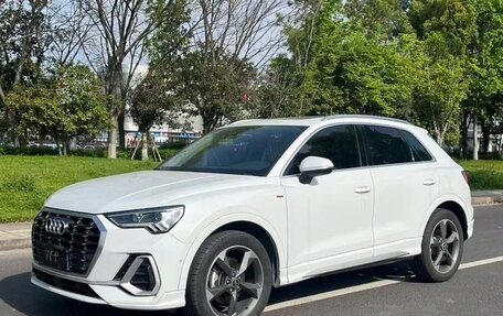 Audi Q3, 2021 год, 2 000 000 рублей, 2 фотография