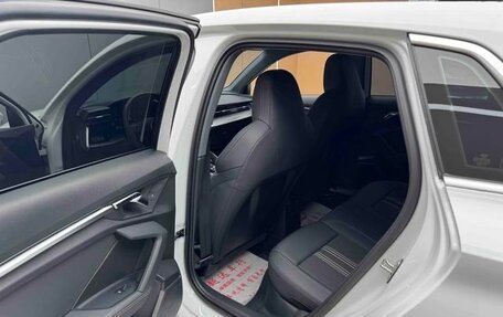 Audi Q3, 2021 год, 2 000 000 рублей, 10 фотография