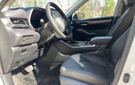 Toyota Highlander, 2026 год, 5 499 000 рублей, 6 фотография