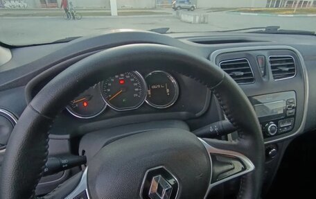 Renault Logan II, 2021 год, 650 000 рублей, 3 фотография