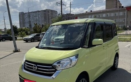 Nissan Dayz Roox I рестайлинг, 2017 год, 850 000 рублей, 3 фотография