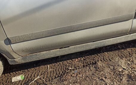 Mitsubishi Carisma I, 2000 год, 105 000 рублей, 3 фотография