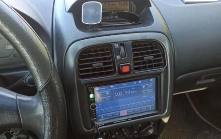 Mitsubishi Carisma I, 2000 год, 105 000 рублей, 8 фотография