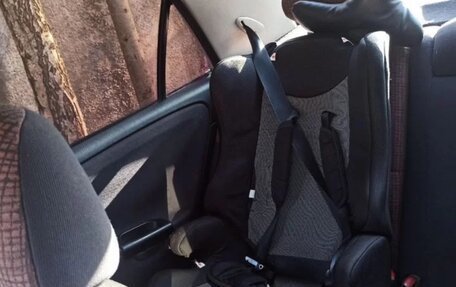 Mitsubishi Carisma I, 2000 год, 105 000 рублей, 11 фотография