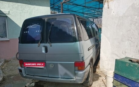 Volkswagen Caravelle T4, 1995 год, 850 000 рублей, 4 фотография