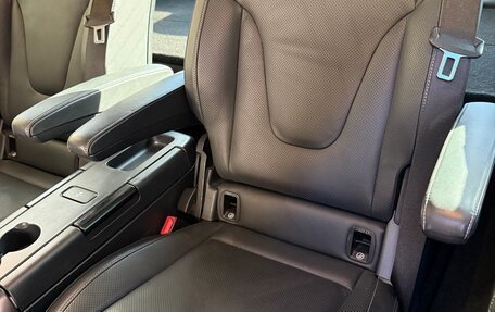 Mercedes-Benz V-Класс, 2016 год, 5 300 000 рублей, 13 фотография