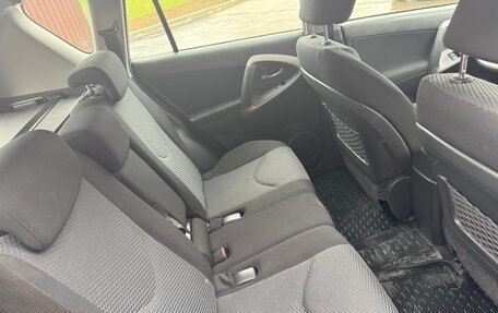 Toyota RAV4, 2011 год, 1 700 000 рублей, 17 фотография