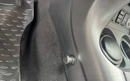 Toyota RAV4, 2011 год, 1 700 000 рублей, 22 фотография