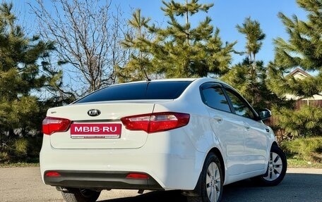 KIA Rio III рестайлинг, 2013 год, 999 000 рублей, 10 фотография