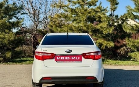 KIA Rio III рестайлинг, 2013 год, 999 000 рублей, 12 фотография