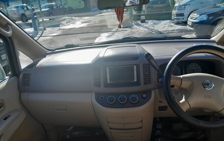 Nissan Serena II, 2003 год, 730 000 рублей, 7 фотография