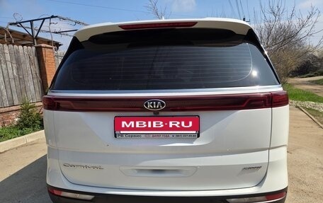 KIA Carnival, 2021 год, 3 150 000 рублей, 15 фотография