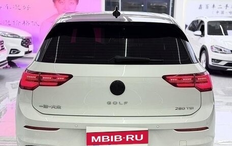 Volkswagen Golf VIII, 2022 год, 1 990 000 рублей, 6 фотография