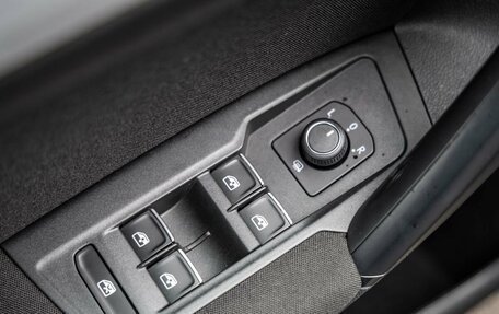 Volkswagen Tiguan II, 2017 год, 2 238 000 рублей, 14 фотография