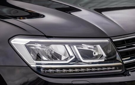 Volkswagen Tiguan II, 2017 год, 2 238 000 рублей, 11 фотография