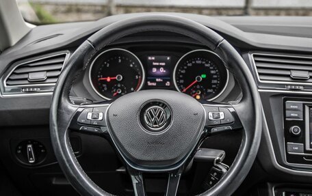 Volkswagen Tiguan II, 2017 год, 2 238 000 рублей, 16 фотография