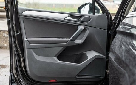 Volkswagen Tiguan II, 2017 год, 2 238 000 рублей, 33 фотография