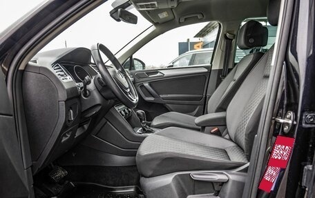 Volkswagen Tiguan II, 2017 год, 2 238 000 рублей, 34 фотография