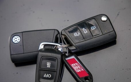 Volkswagen Tiguan II, 2017 год, 2 238 000 рублей, 37 фотография