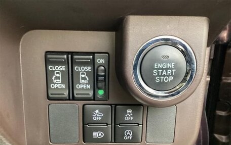 Toyota Tank I, 2017 год, 700 000 рублей, 14 фотография